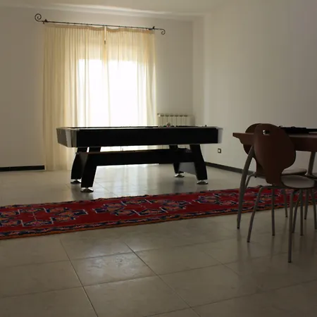 Πανσιόν Fiori D'amare 3*